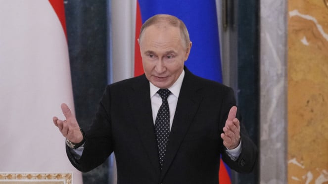 Presiden Rusia Vladimir Putin dengan Presiden Prabowo