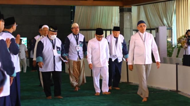 Menko Muhaimin dan ribuan jemaah tarekat hadiri Hari Guru Tokoh Tasawuf Dunia