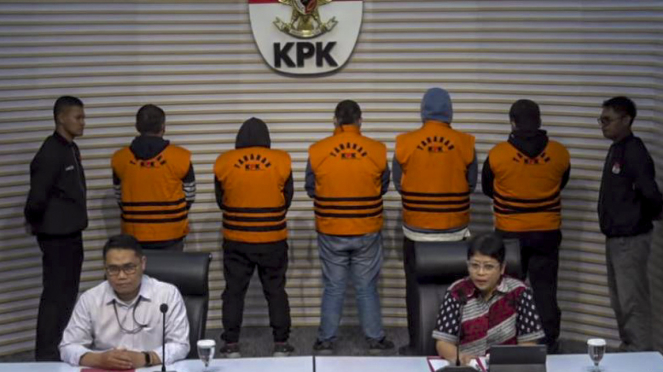 KPK tahan lima tersangka OTT Korupsi Pembangunan Jalan di Sumut