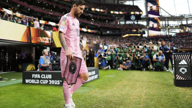 Pemain Inter Miami, Lionel Messi, Petenis Indonesia, Aldila Sutjiadi, Striker Newastle United, Alexander Isak, Inter Miami vs PSG, Timnas Indonesia Putri vs Kirgistan, Lee Hendrie