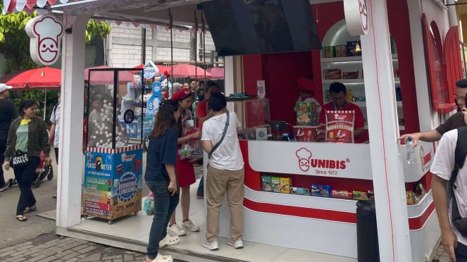 Sensasi Baru di Jakarta Fair 2025, Biskuit Lezat Bertemu Suasana Manis