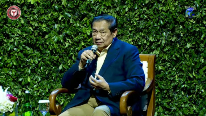 Presiden RI ke-6 Susilo Bambang Yudhoyono (SBY) saat peluncuran video music 'Save Our World' di Djakarta Theater, Jakarta Pusat 