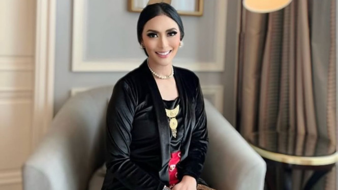 Tina Astari, istri Menteri UMKM, Maman Abdurrahman.