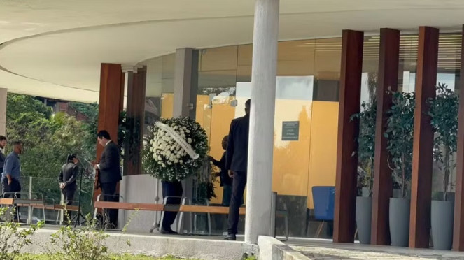 Suasana pemakaman Juliana Marins di Brasil, Jumat sore