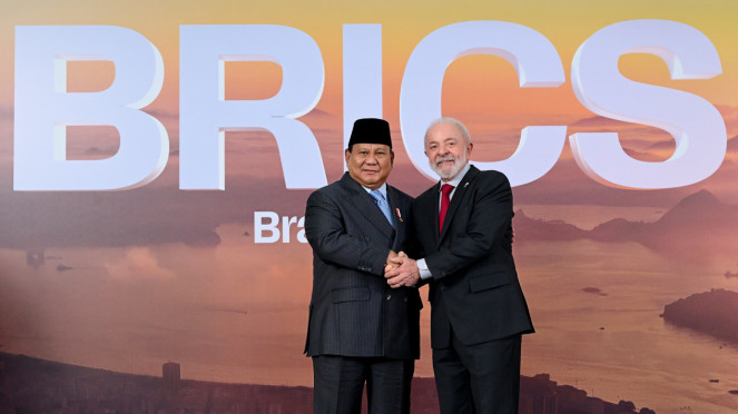 Presiden RI Prabowo Subianto dan Presiden Brasil, Luiz Inácio Lula da Silva di acara KTT BRICS ke-17 di Rio de Janeiro (sumber foto: Muchlis Jr - Biro Pers Sekretariat Presiden)