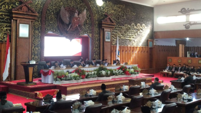 Rapat Paripurna Jambi DPRD Provinsi Jambi