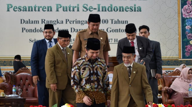 Intelligence Olympiad Pesantren Putri Se-Indonesia