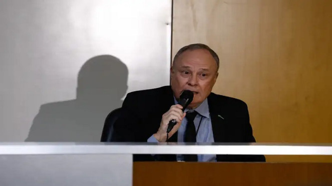 Ahli koroner Reginaldo Franklin ungkap penyebab kematian Juliana Marins, Ahli koroner Reginaldo Franklin ungkap penyebab kematian Juliana Marins, Saudara perempuan Juliana Marins, Mariana Marins, Autopsi Brasil Ungkap Penyebab Kematian Juliana, Ahli dari Brasil mengungkap kematian Juliana Marins