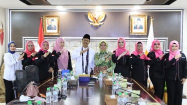 Ikatan Pengusaha Muslimah Indonesia (Ipemi) bersilaturahmi dengan Menteri Sosial Saifullah Yusuf dan istri, Fatma Saifullah Yusuf, beserta jajaran Kementerian Sosial (Kemensos).