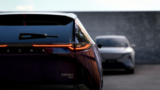 Mazda EZ-60