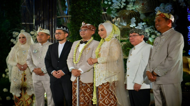 Maula Akbar Mulyadi Putra, putra Gubernur Jabar Dedi Mulyadi resmi menikah