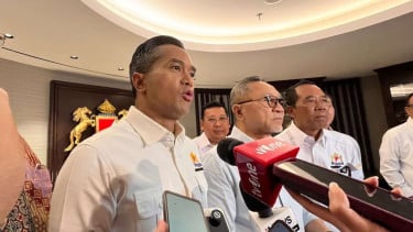 Anindya Bakrie dan Zulkifli Hasan 