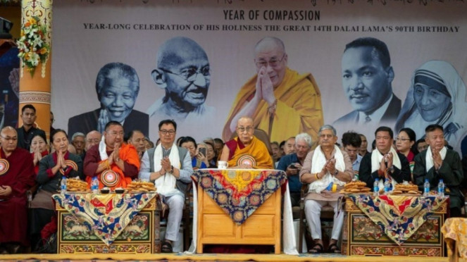 Peringatan 90 tahun Dalai Lama 