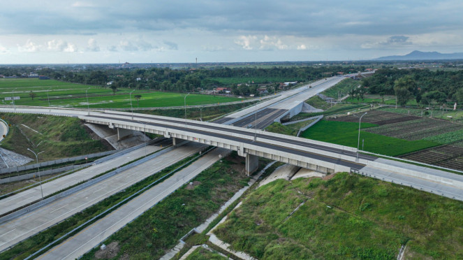 Tol Probowangi.