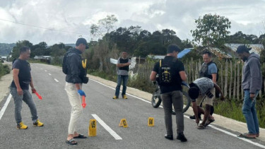 Olah TKP penganiayaan tukang ojek di Deiyai