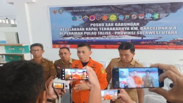 Kepala Basarnas Manado, Sulawesi Utara, George LM Randang