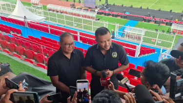 Wakil Ketua Asprov PSSI Lampung, Yoga Swara, dan COO Bhayangkara, Sumardji