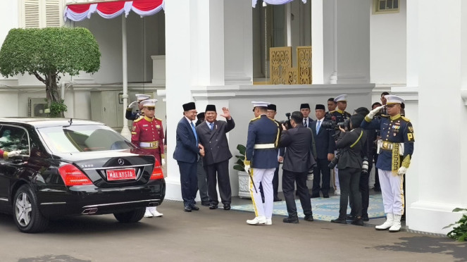 Presiden Prabowo sambut PM Malaysia, Anwar Ibrahim di Istana Negara