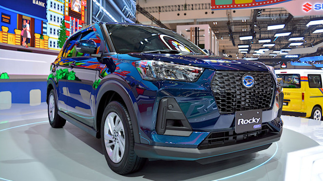 Daihatsu Rocky Hybrid di GIIAS 2025