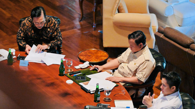 Presiden Prabowo gelar rapat di Hambalang