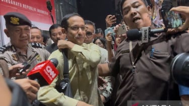 Eks Mendikbudristek Nadiem Makarim usai pemeriksaan di KPK