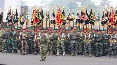 Gelar Pasukan Operasional dan Kehormatan Militer di Pusdikpassus Batujajar