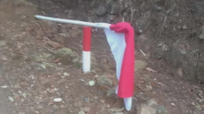 Perusakan bendera merah putih di Pacitan