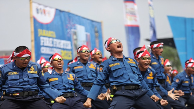 Ilustrasi petugas pemadam kebakaran (damkar) DKI Jakarta