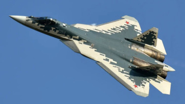 Su-57 Felon, VIVA Militer: Pesawat Jet Tempur F-22 Raptor, VIVA Militer: Pesawat Jet Tempur F-35 Lightning II , VIVA Militer: Pesawat tempur China, Chengdu J-20, VIVA Militer: Pesawat Jet Tempur Eurofighter Typhoon, Penampakan jet tempur Dassault Rafale milik Indonesia 