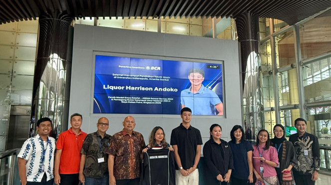 Perenang Indonesia Liquor Harrison Andoko