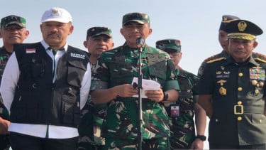 Sekretaris Jenderal Kementerian Pertahanan (Letjen) TNI Tri Budi Utomo