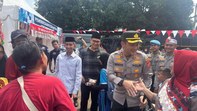 Kapolres Bogor AKBP Wikha Ardilestanto di Gerakan Pangan Murah
