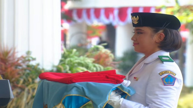 Bianca Alessia Christabella, pembawa baki bendera pusaka HUT RI ke-80