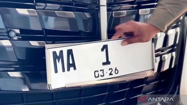 Tampilan pelat nomor kendaraan bermotor khusus