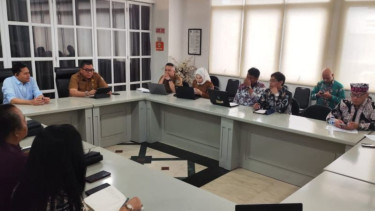 Rapat Pemkab Banyuwangi dan DPRD Banyuwangi