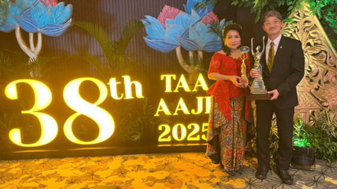 Intan Dewi Peraih Penghargaan Top Agent of The Year