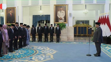 Prabowo beri tanda jasa kehormatan kepada 141 tokoh dan para pejabat