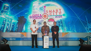 Pembukaan pameran Indo Waste & Recycling 2025 Expo & Forum