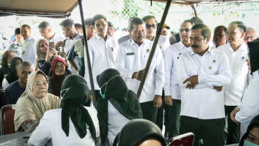 Kementerian Imipas menggelar pengobatan gratis dan pemberian bansos
