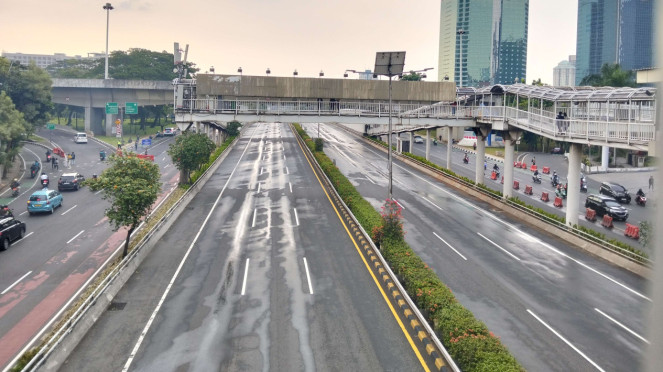 Tol Dalam Kota arah DPR dan sebaliknya tak bisa dilintasi buntut demo