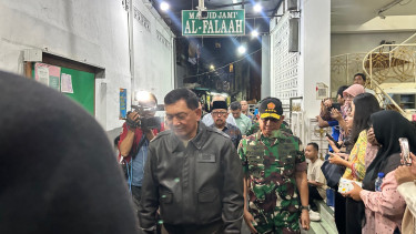 Menhan Sjafrie dan Panglima TNI tiba dirumah duka Affan