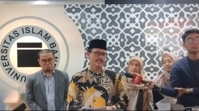 Rektor Unisba A Harits Nu’man 