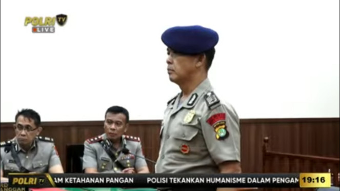 Bripka Rohmat, sopir kendaraan rantis pelindas driver ojol