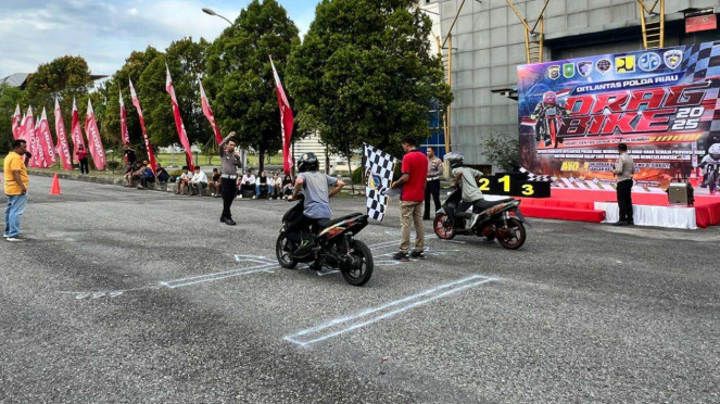 Polda Riau gelar drag bike