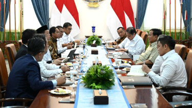 Prabowo pimpin rapat terbatas bersama Menteri Kabinet