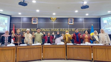 Pembentukan tim independen lembaga nasional pencari fakta aksi unjuk rasa 