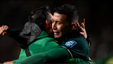Timnas Bolivia, 5. Peringkat Timnas Indonesia Anjlok Lagi Efek Keputusan PSSI, Ranking Malaysia Naik, 4. Sama-sama Bantai Lawan, Timnas Jerman dan Belanda Pastikan Tiket ke Piala Dunia 2026, 3. Bukan Soal Uang, Ini Manfaat Besar Jika Rizky Ridho Menang Puskas Award 2025, 2. Deretan Pemain Timnas Indonesia Ini Ternyata Prajurit TNI, Nomor 1 Kesayangan STY, 1. Mengejutkan, Tim Ini Bisa Lolos ke Piala Dunia 2026 meski Kalah 10 Kali di Kualifikasi