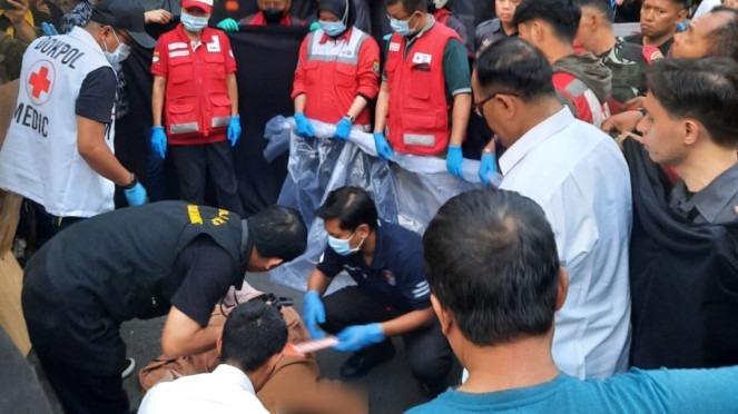 Wanita muda Tewas Diduga Terjun dari Lantai 11 King Mall Bandung