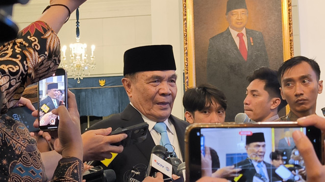 Menko Polkam, Djamari Chaniago di Istana Negara, Jakarta Pusat 