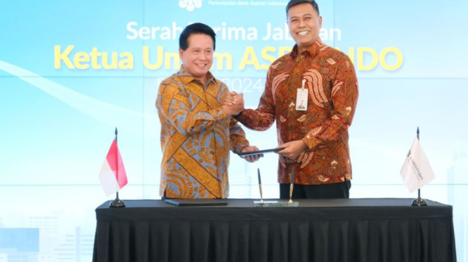 Ketua Umum Asbisindo Anggoro Eko Cahyo (Kanan)